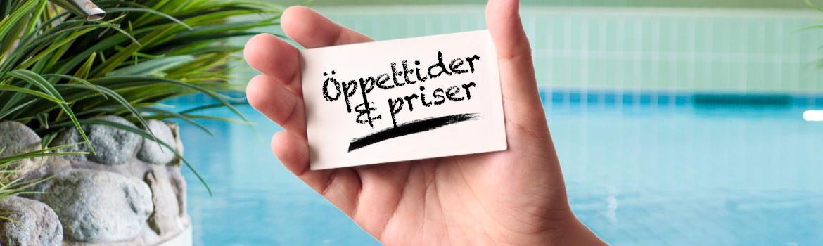 Skylt med text öppettider och priser